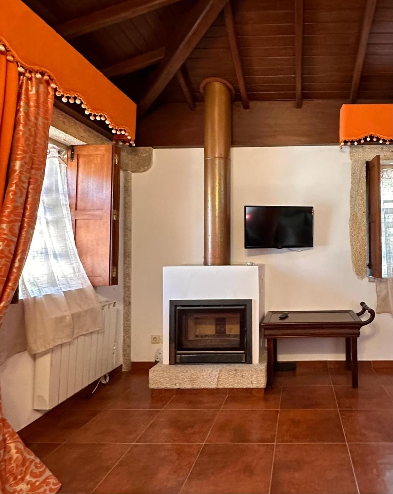 Casas Do Rio Hotell Cossourado  Eksteriør bilde